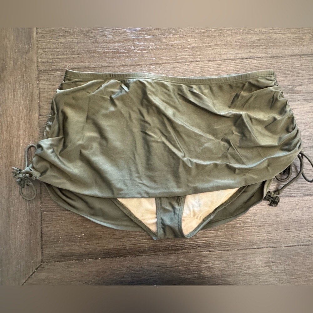 Cacique Swim Lane Bryant Olive Green Swim Skirt with Adjustable Sides size 20